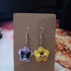 Kuromi and pompompurin fish hook earrings